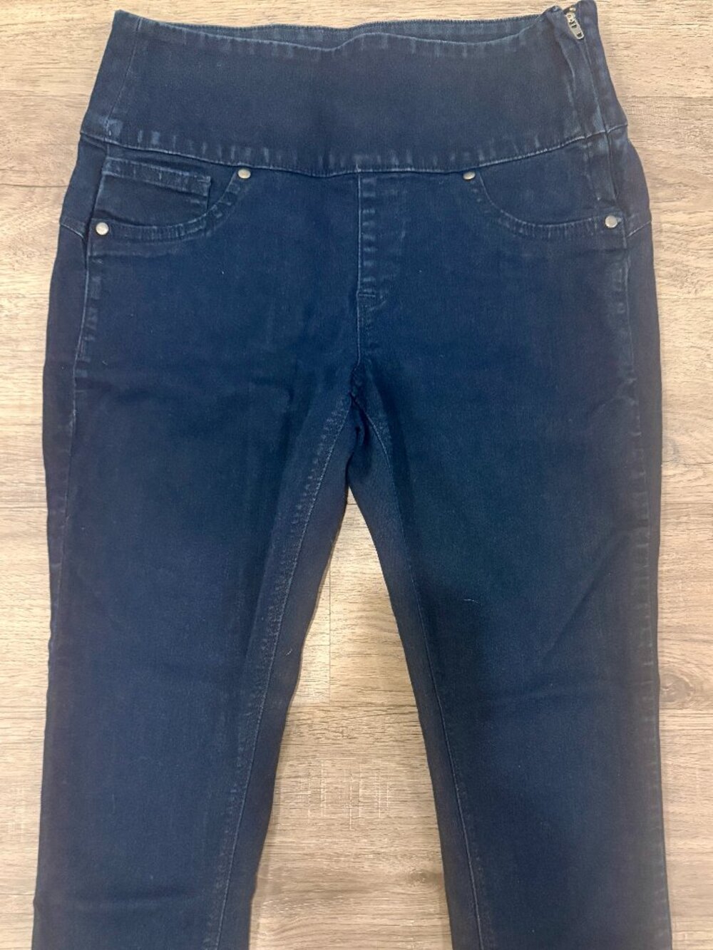 SPANX Alexia 2391 Crop Skinny Shaping Jean Medium